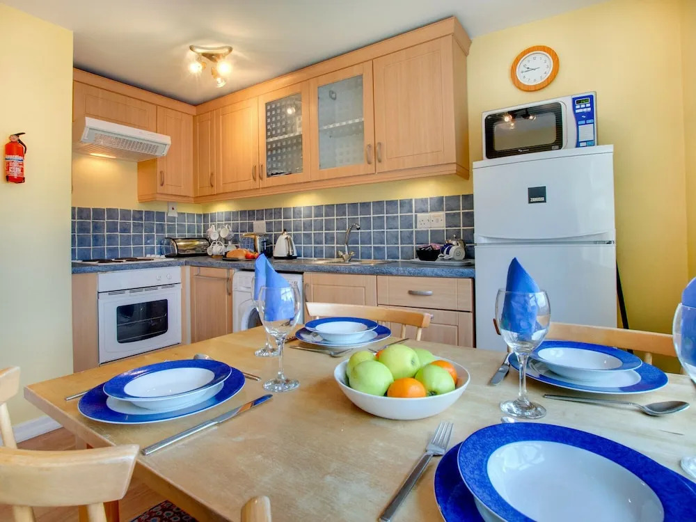A Delightful Coastal Apartment Near the Beach