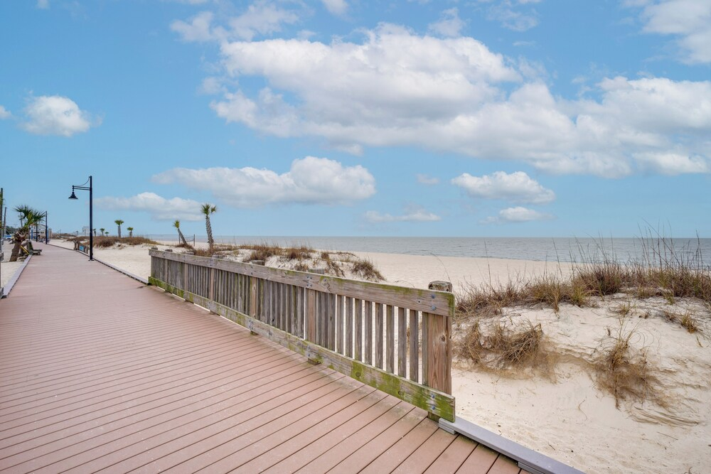 Steps to Boardwalk & Beach! Stylish Biloxi Home