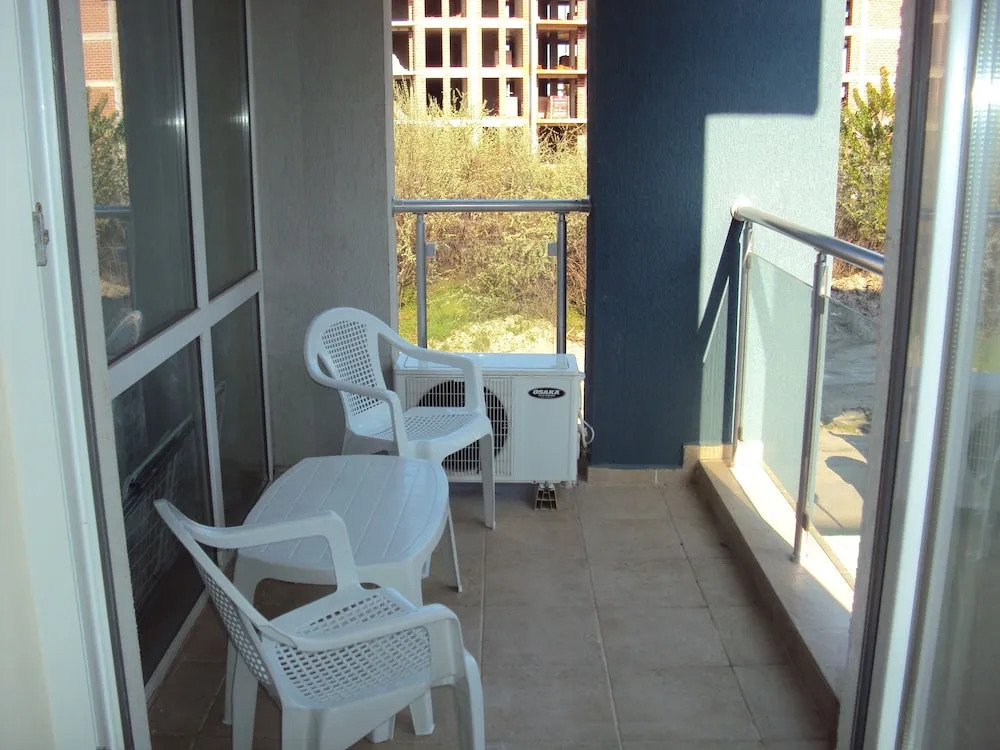 Sun City Apartments