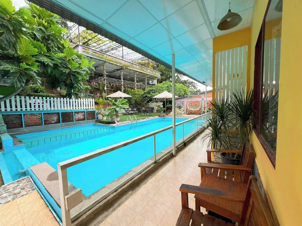 Cali Hill Resort & Spa