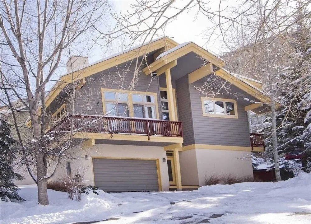 2892 C Kinnikinnick Rd. 3 Bedroom Home