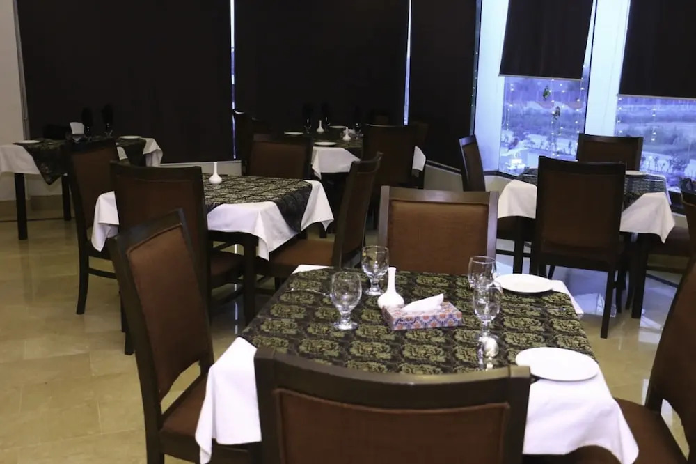 Javson Airport Hotel