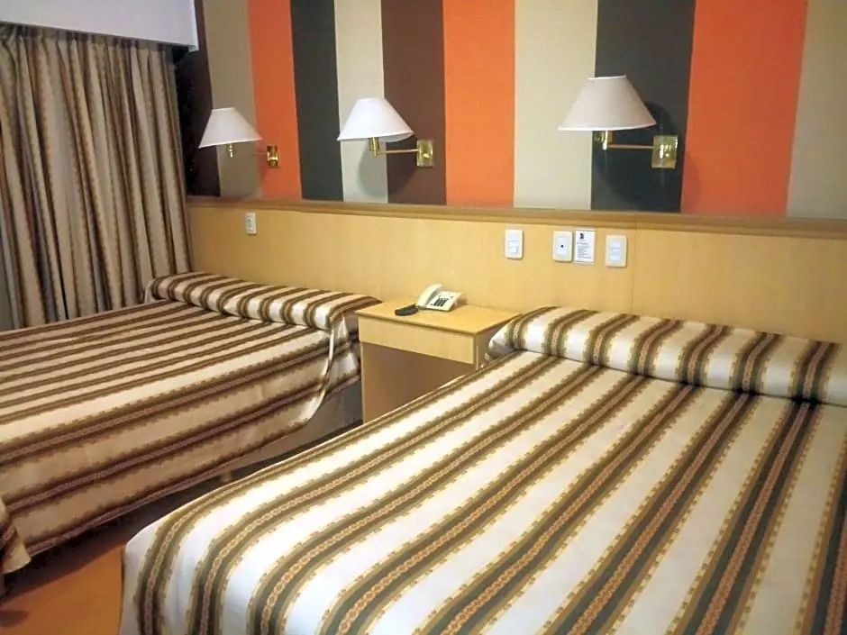 Conquistador Hotel
