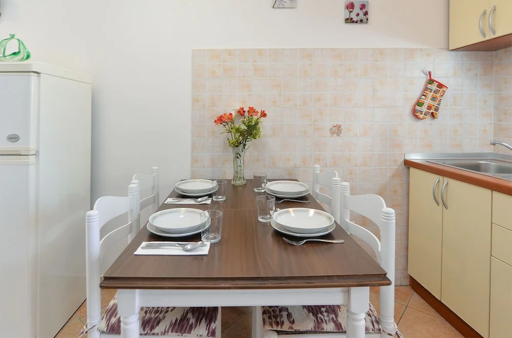 Apartment 1203