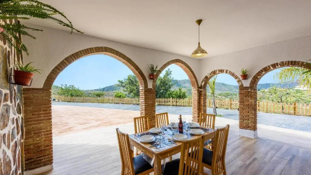 Villa Asuncion Arenas by Ruralidays
