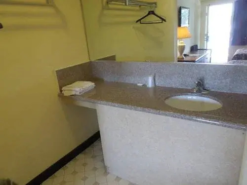 El Rancho Inn