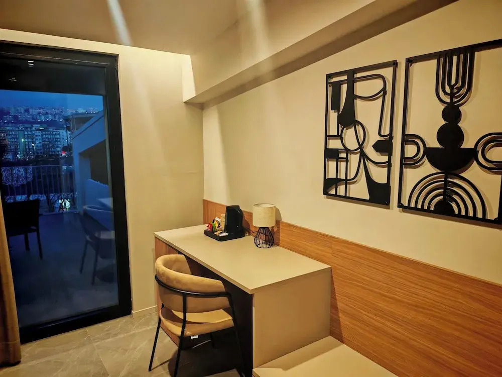 Lamal Hotel