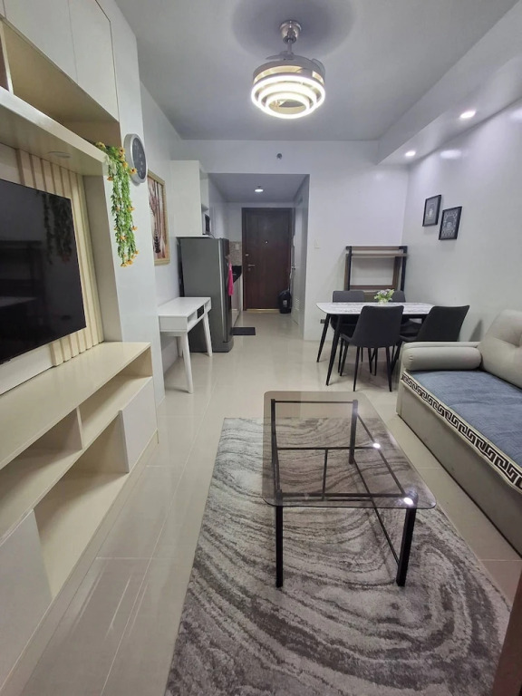 Idyllic Apartment for Rent - Perfect for Short-term Stay Front of Mall of Asia