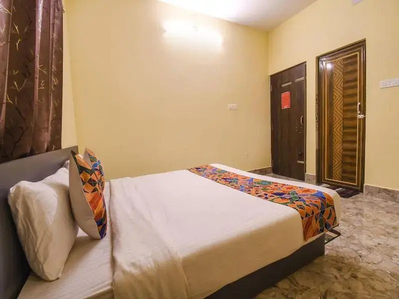 Super Hotel O Airport Residency