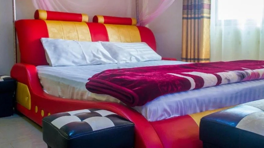 Emirate Hotel