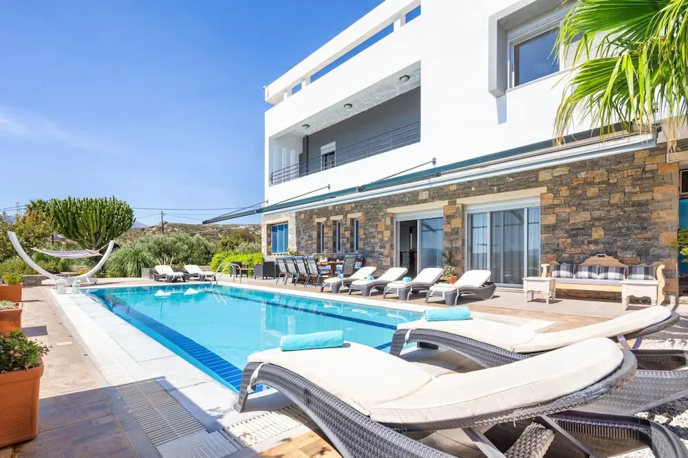 Villa Friends private pool sea view