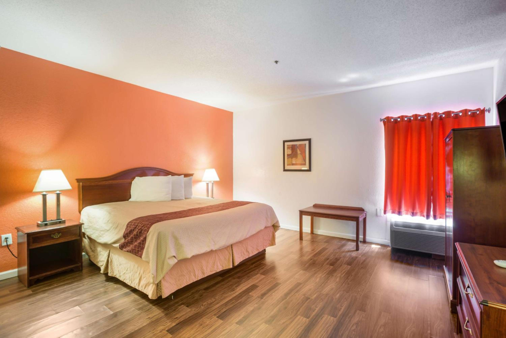 Budgetel Inns & Suites - Atlanta Galleria Stadium