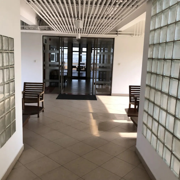 Hedges Court Residencies Town Hall-2 Room 3 Bed Apartment
