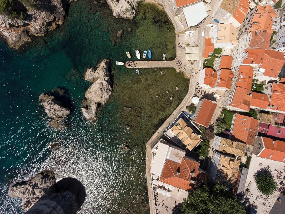 Sea Rocks Residence