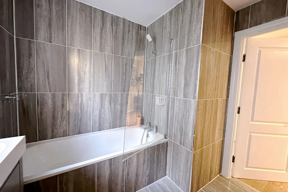 Luxury Apartment 4 bed Room in Canary Wharf