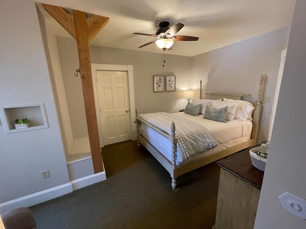 Noble House Inn