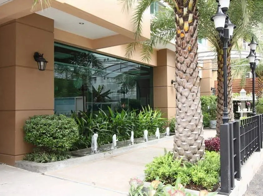 The Liu Executive Apartment