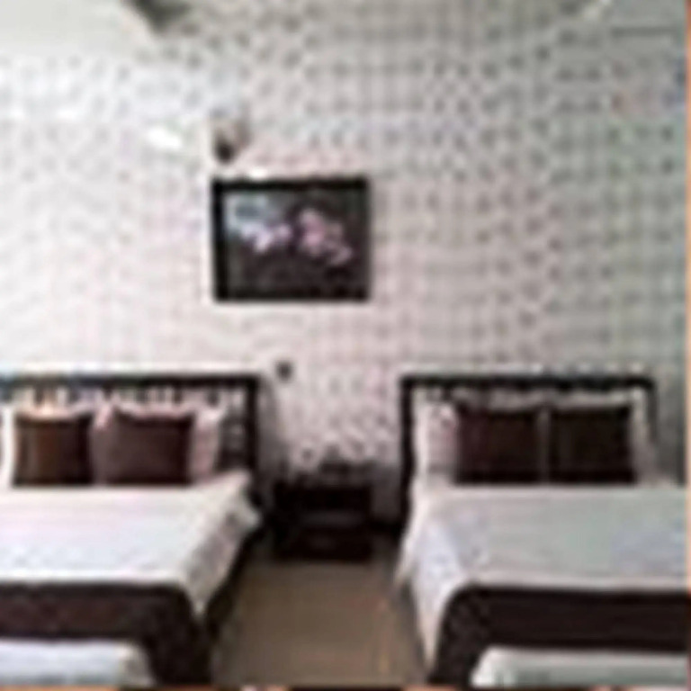 Ken Hotel