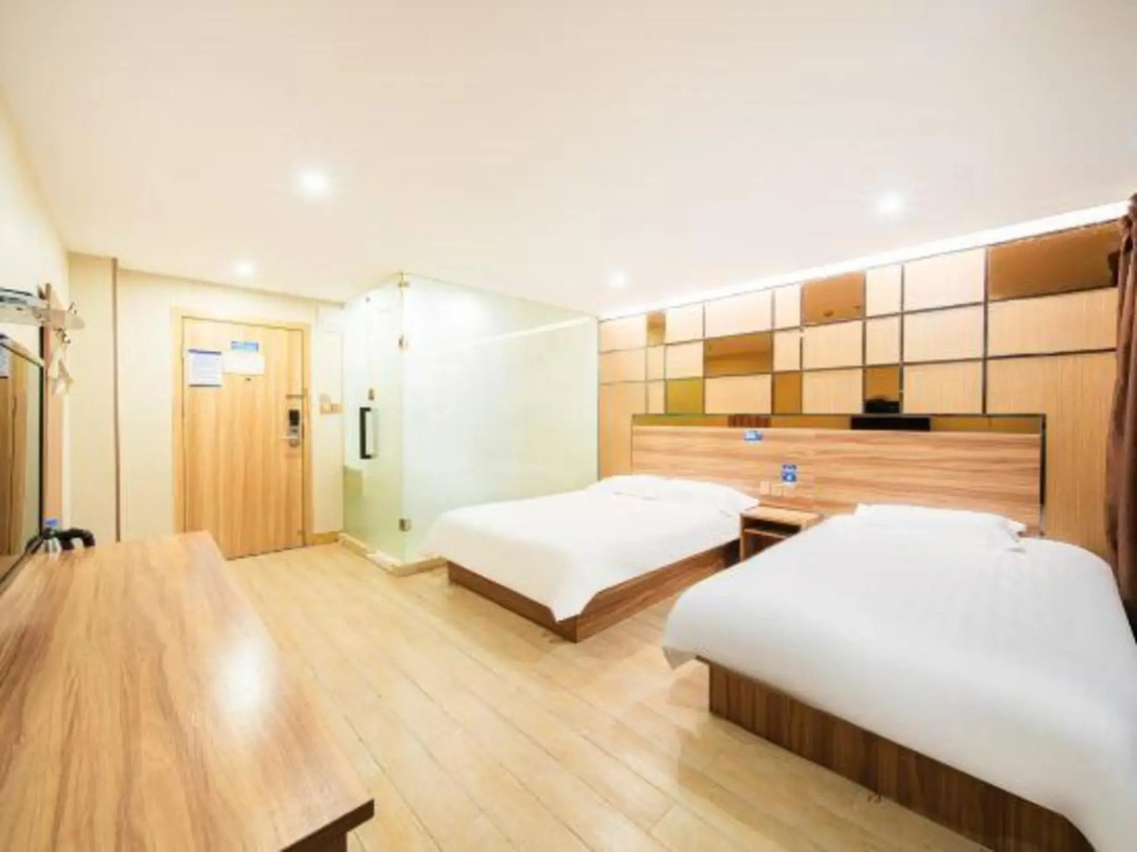 Jin Dajie Hotel (Shanghai Renji Hospital East Branch Tangqiao Subway Station)