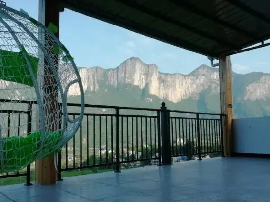Liaoshan Yunju (Enshi Grand Canyon Scenic Area)