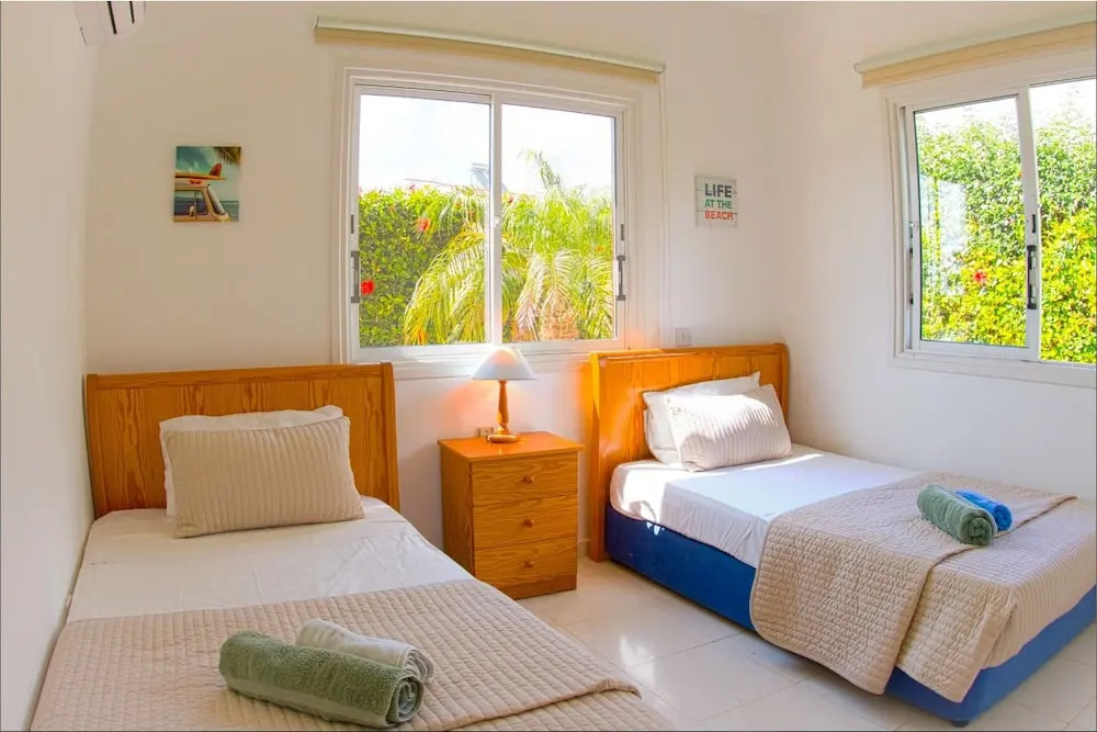 Bungalow Mikaella by Ezoria Villas