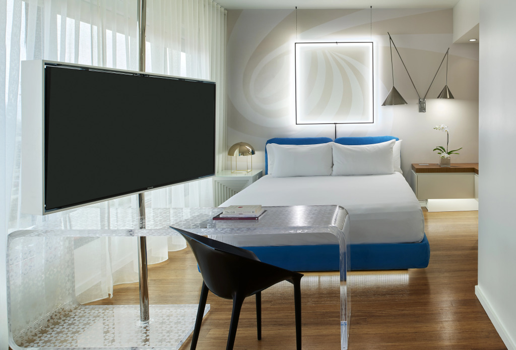The Valorian West Hollywood, Curio Collection by Hilton