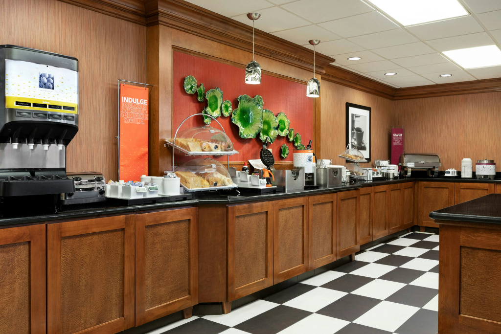 Hampton Inn & Suites Frederick/Fort Detrick