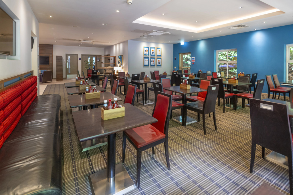 Holiday Inn Express Taunton East by IHG