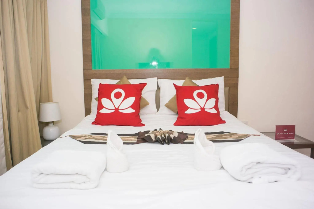 ZEN Rooms Silom 12