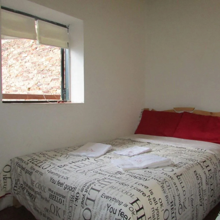 TinVa Hostal - Hostel