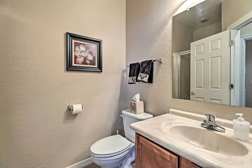 Golf Course View & Pool Access: Gold Canyon Gem