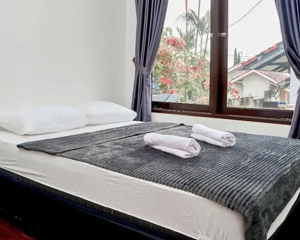 Sierra by Semusim Villa
