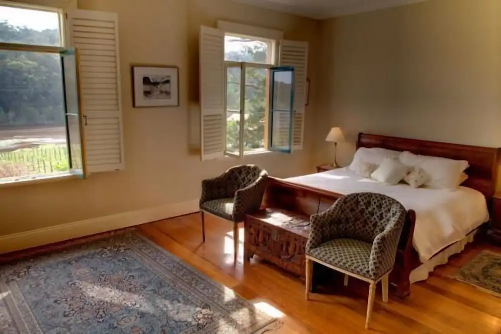Tizzana Winery Bed and Breakfast