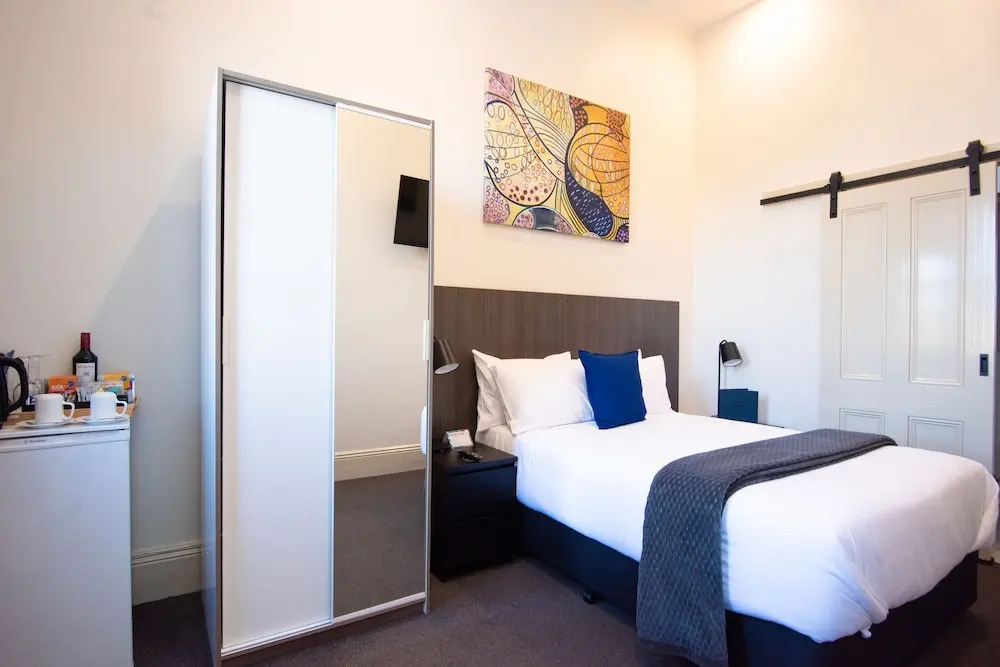The Mile End Hotel