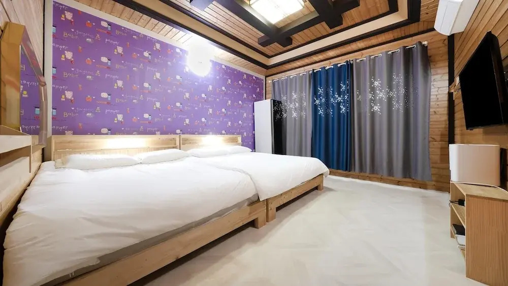 Gyeongju Liune Kids Pool Villa Pension
