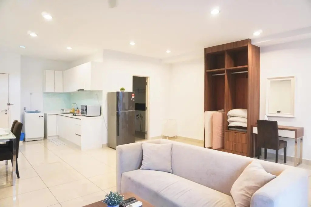 StayNest Suites at Gurney Drive