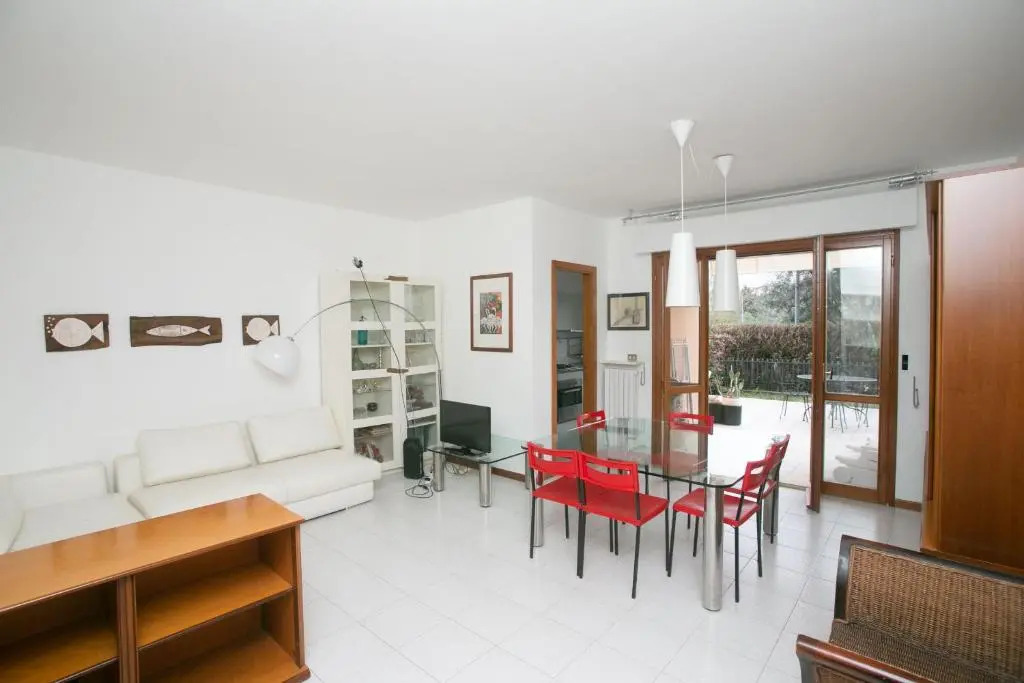 S44 - Sirolo, delizioso trilocale con giardino