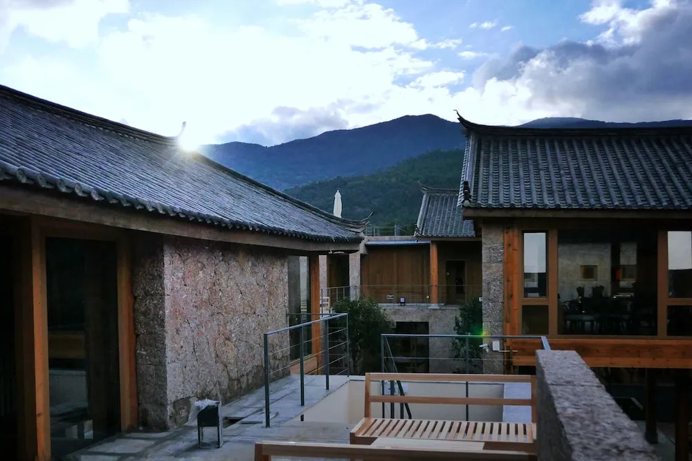 Tsingpu Lijiang Baisha Retreat