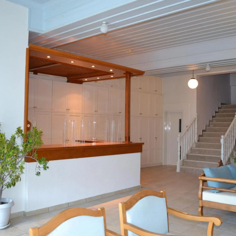 A Hotel Faros