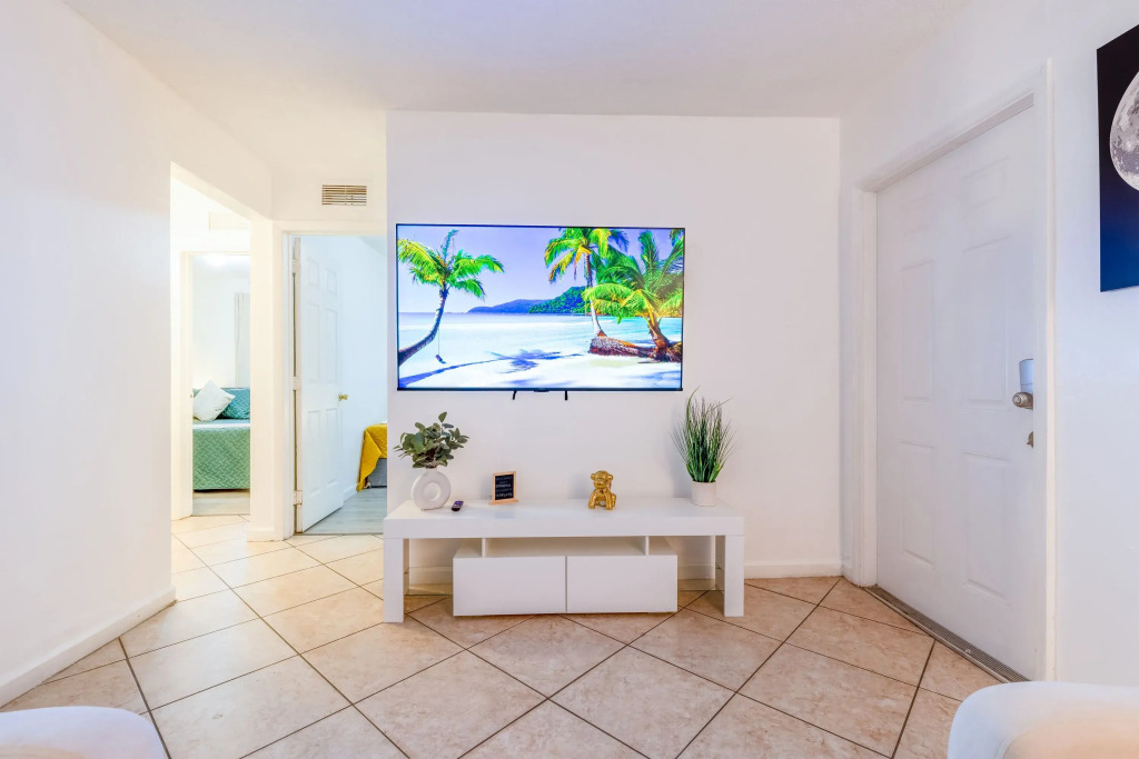 Book Now and Enjoy a Top Miami Location