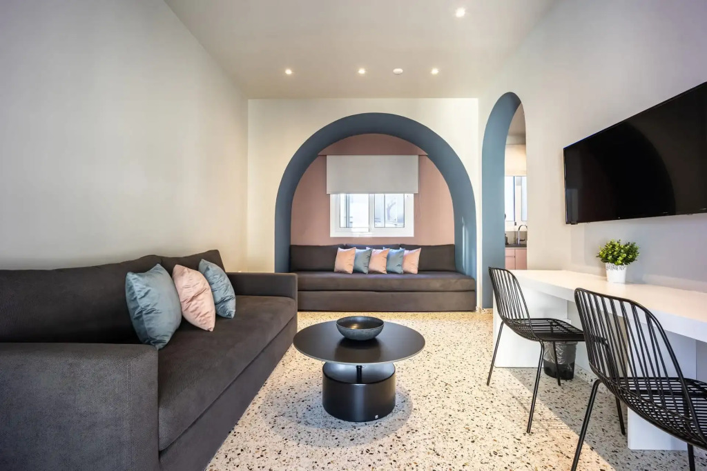 Arches Apartments