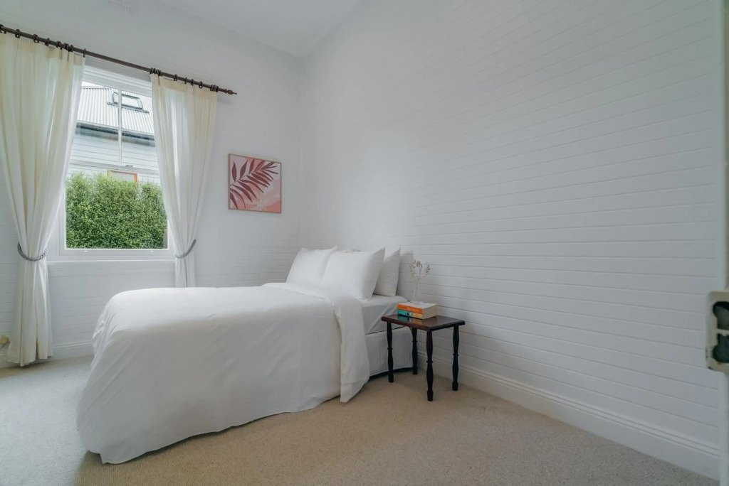 Quinn's Cottage - Central Armidale