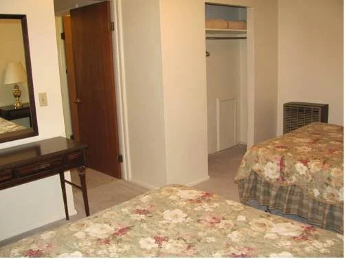 Garden Cottages Motel - Rapid City