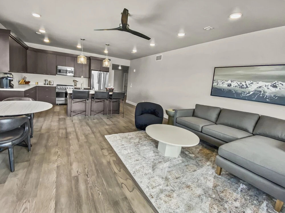 Jordanelle Mountain Paradise 204 3 Bedroom Condo by RedAwning