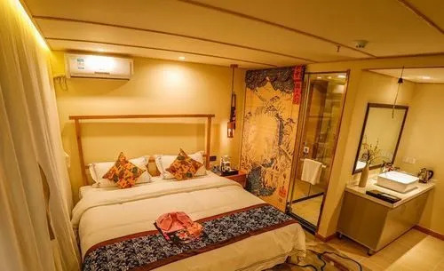 Vegas Cultural Hotel Chunxi Branch