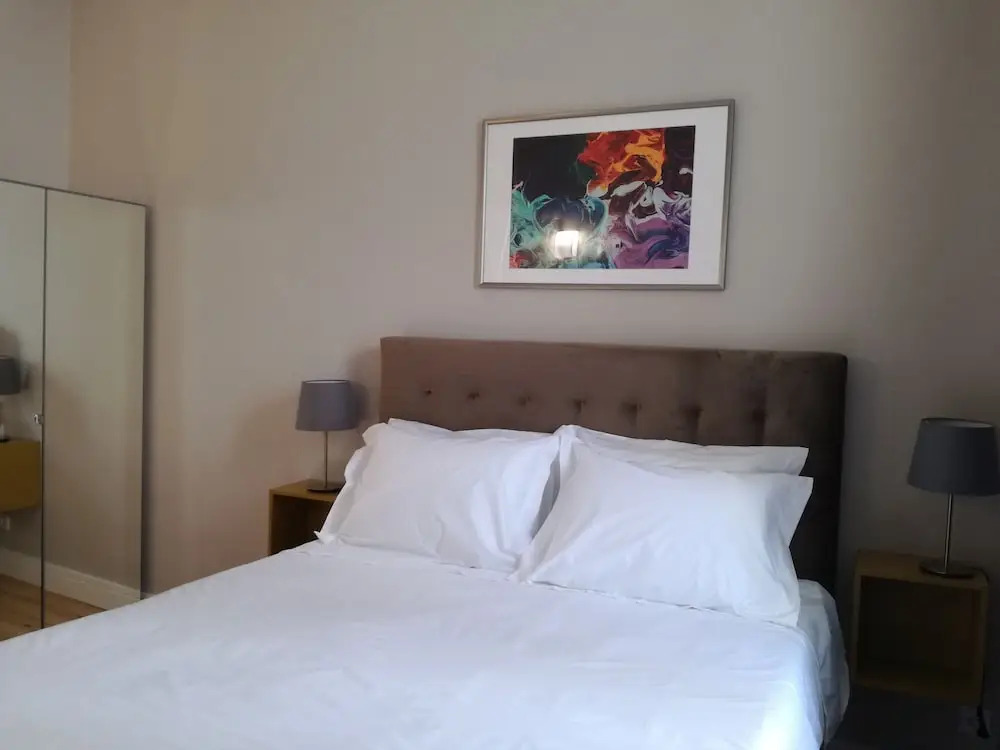Temple Suites Guesthouse