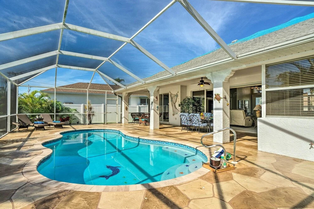 'villa Coral Mermaid' Getaway w/ Pool!