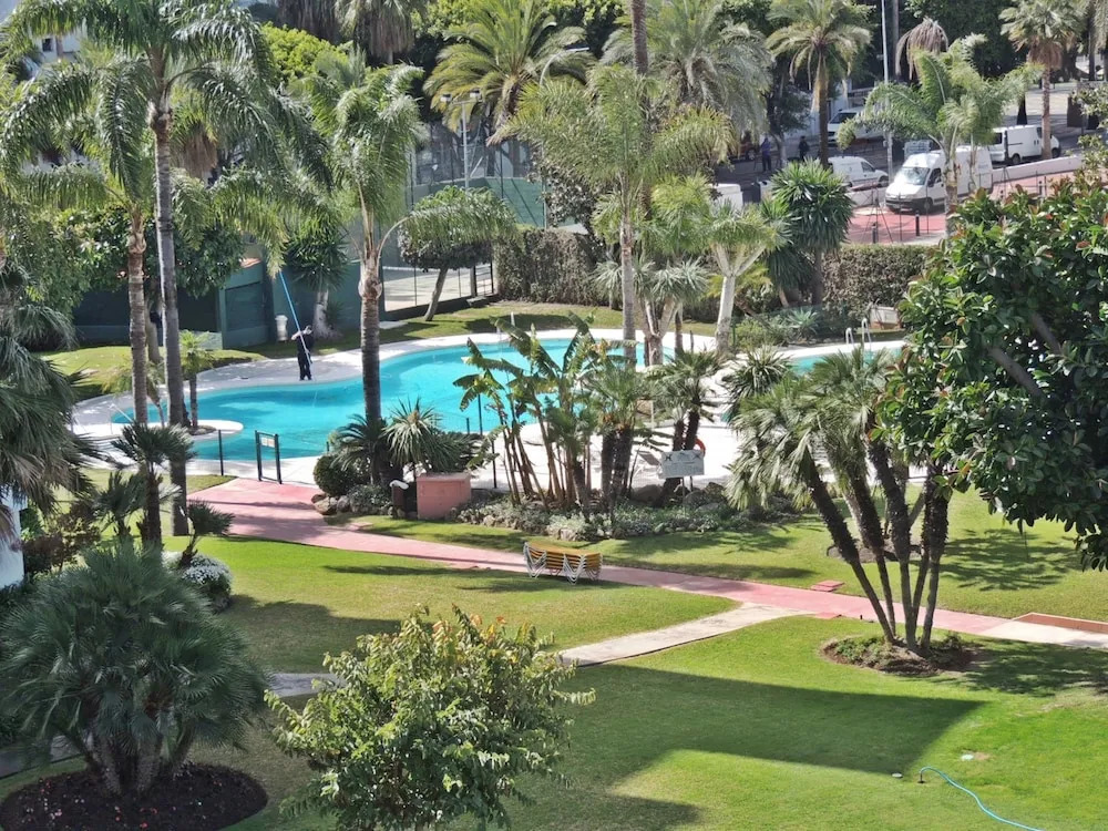 Ground Floor apartment in Banus