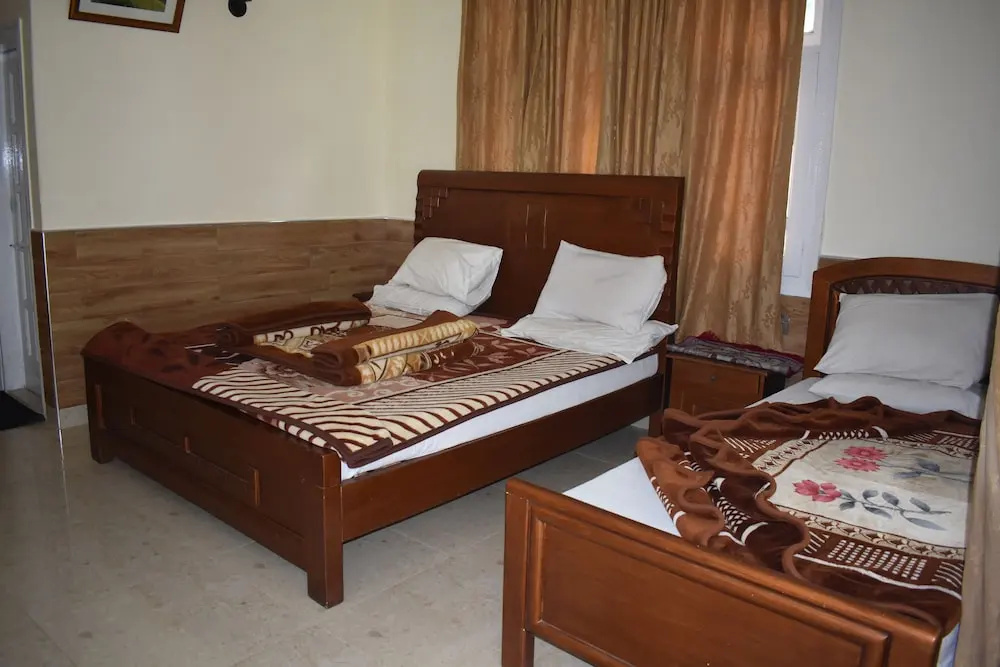 Hotel River View Naran