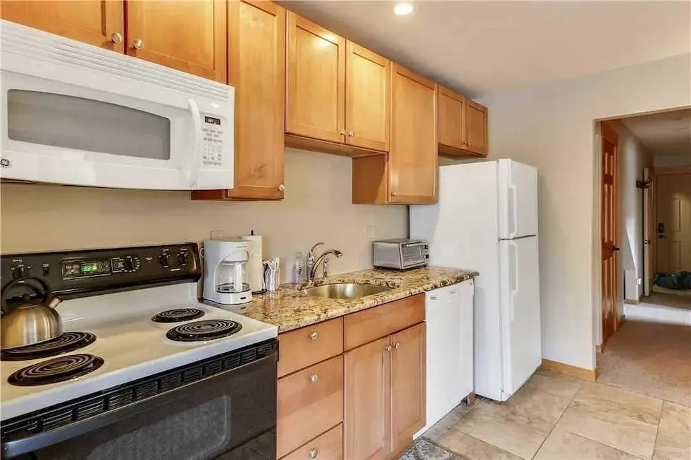 Snodallion 5 Bedroom Condo